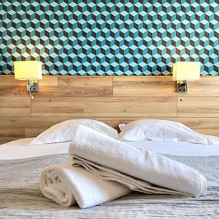 Hotel Cit'hotel La Villebois
